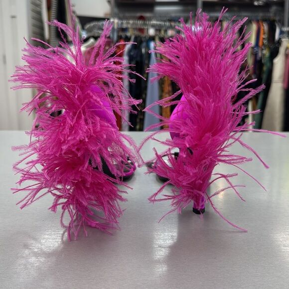 Sergio Rossi Vibrant Pink Feather Heels - Picture 3 of 6